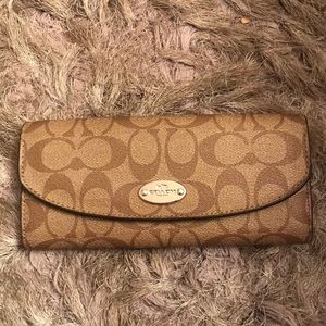 Authentic Coach Signature Peyton Leather Wallet